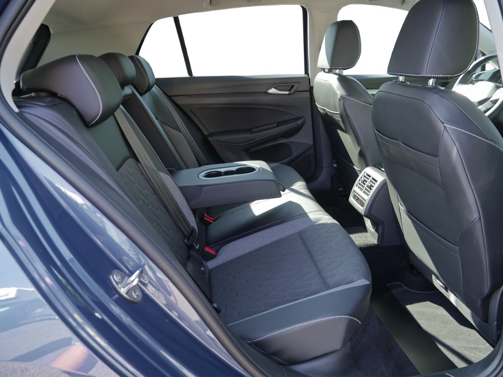 Volkswagen Golf - Bild 16