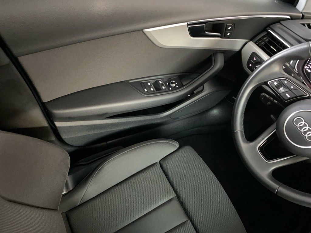 Audi A4 - Bild 11