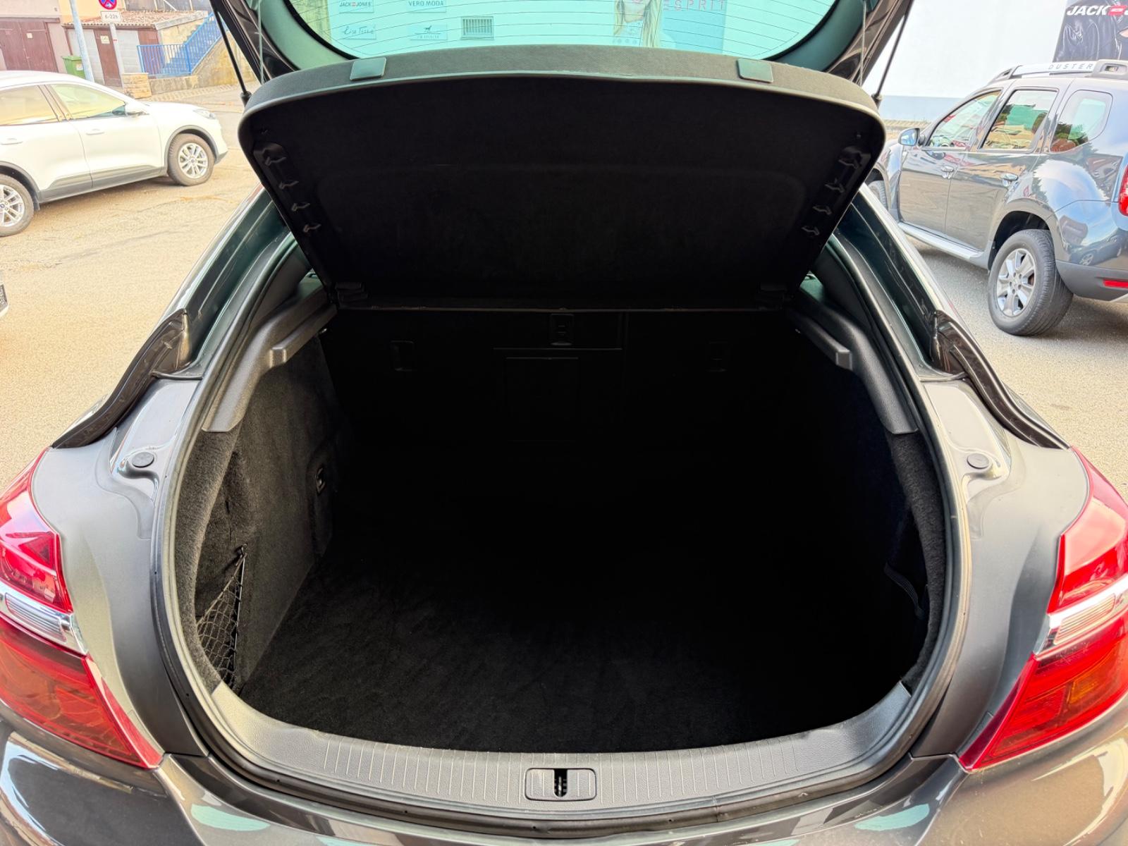 Opel Insignia OPC Line *ACC*KAMERA*NAVI*XENON*GSD*AHK