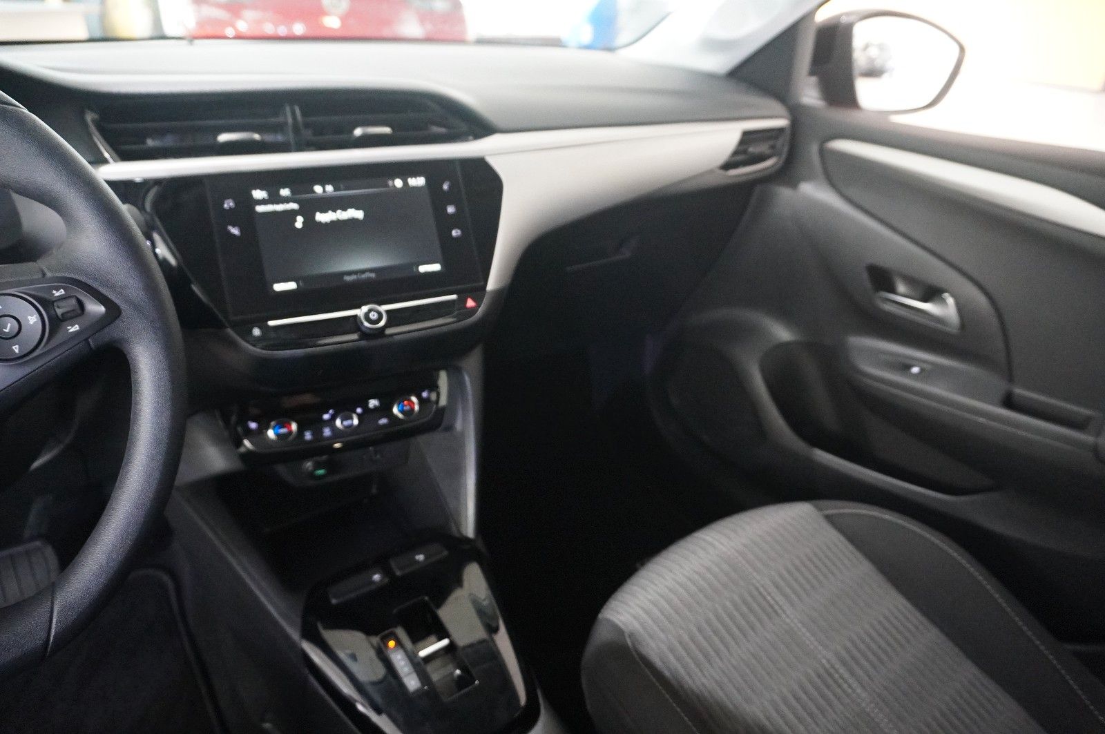 Fahrzeugabbildung Opel Corsa-e F EDITION 3-PHASIG NAVI/KAMERA/SHZ/DAB+