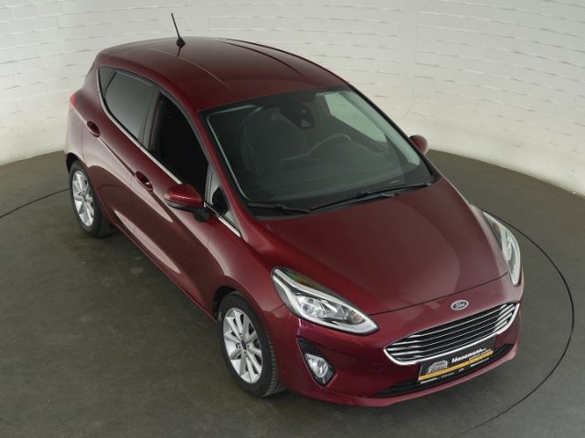 Fiesta TITANIUM+SITZ-/LENKRADHEIZUNG+PARKPILOT H