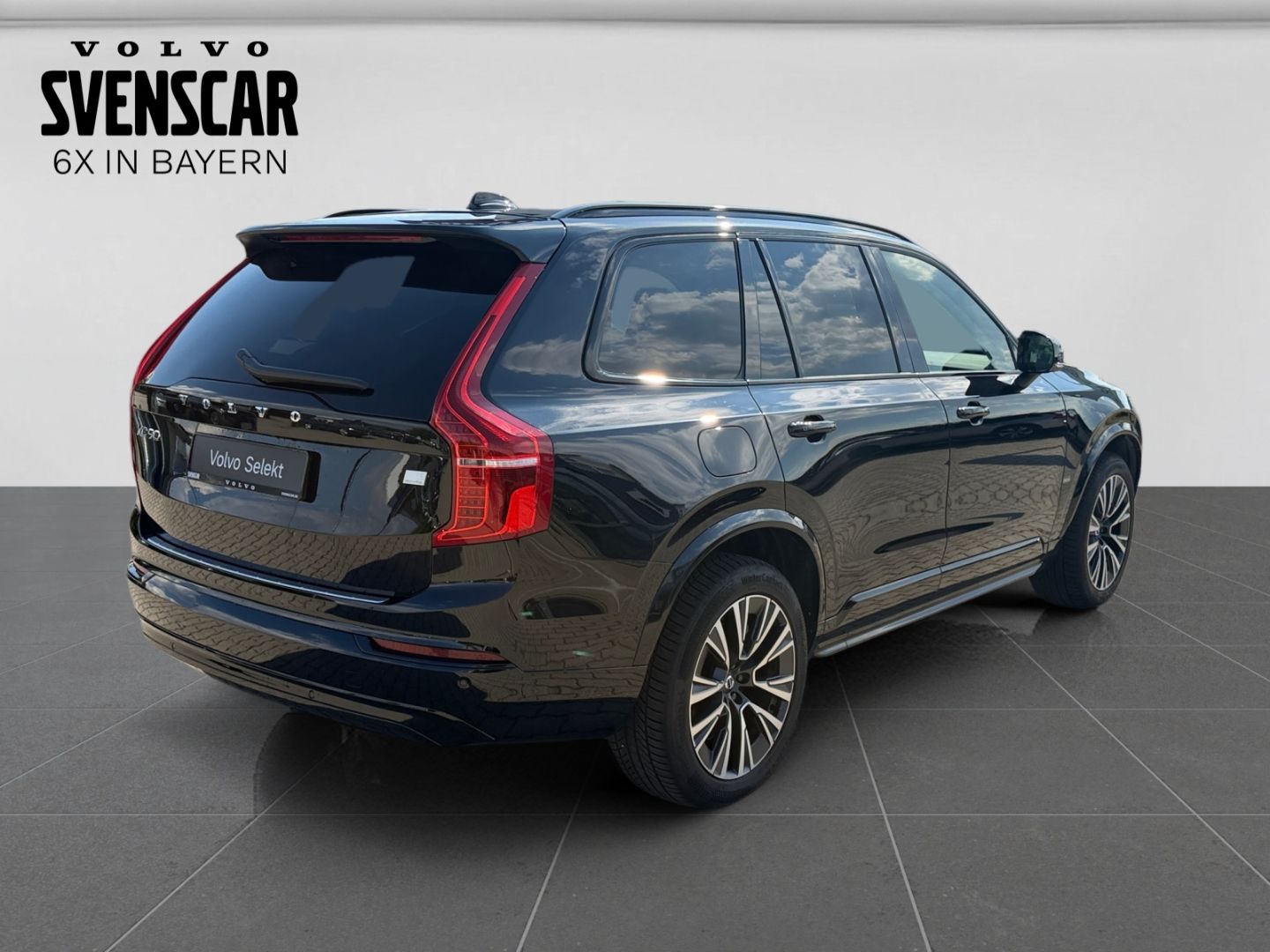 Volvo XC90 Plus Dark Recharge Plug-In Hybrid AWD 7-Sit foto 5