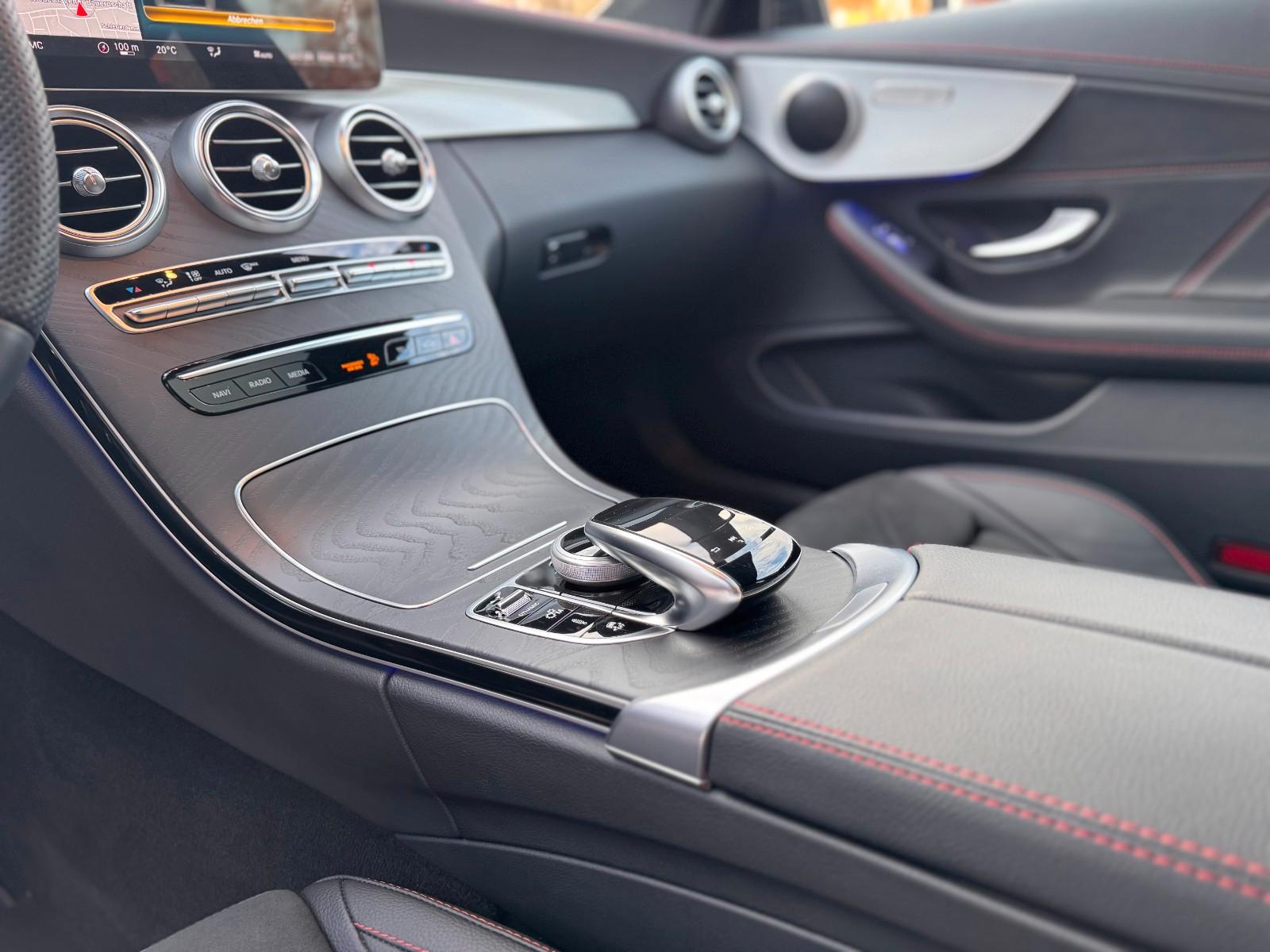 Mercedes-Benz C 43 AMG 4M /PERF.AGA/PANO/DISTR/360°/M.BEAM/