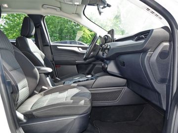 Ford Kuga - 4