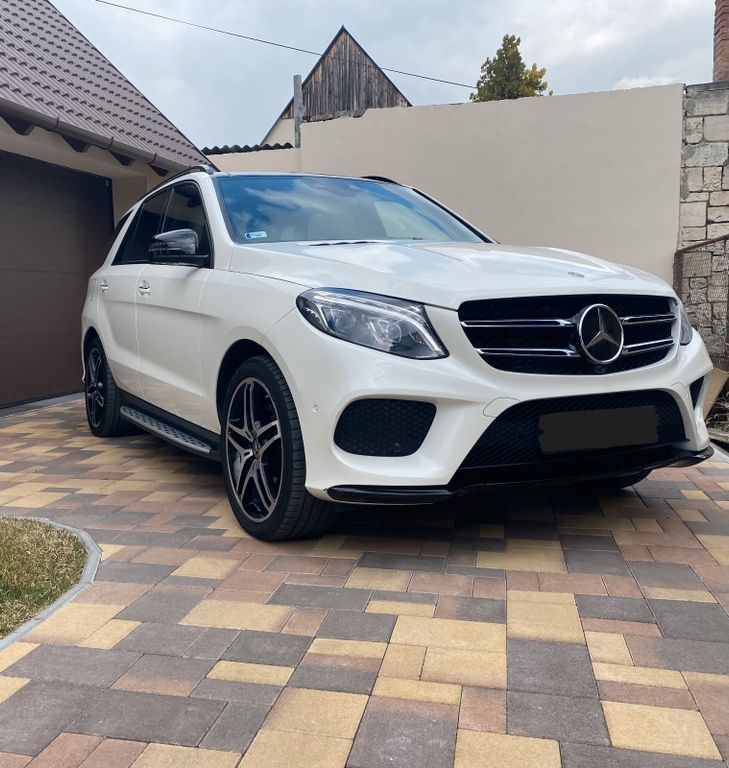Image of Mercedes-Benz GLE 350