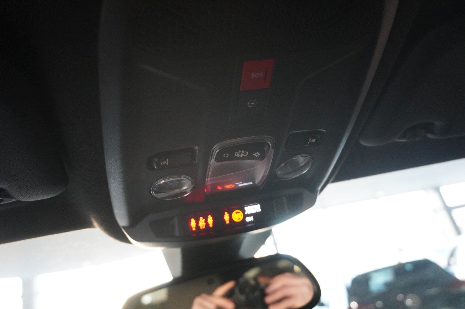 Fahrzeugabbildung Opel Mokka 1.2T ULTIMATE NAVI/LED/KAMERA/SPORT/DAB+