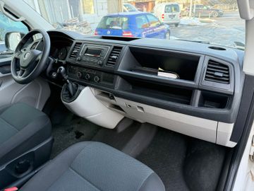 Volkswagen T6 Transporter - 8