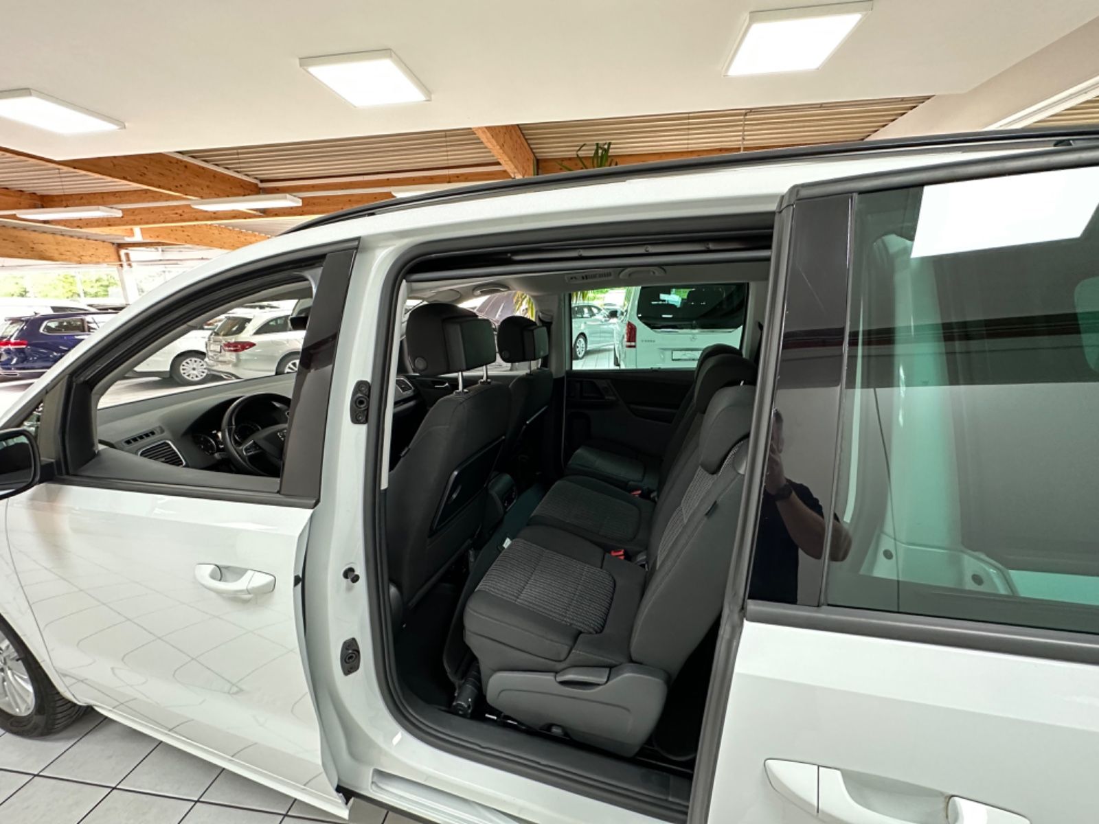 Fahrzeugabbildung SEAT Alhambra Style
