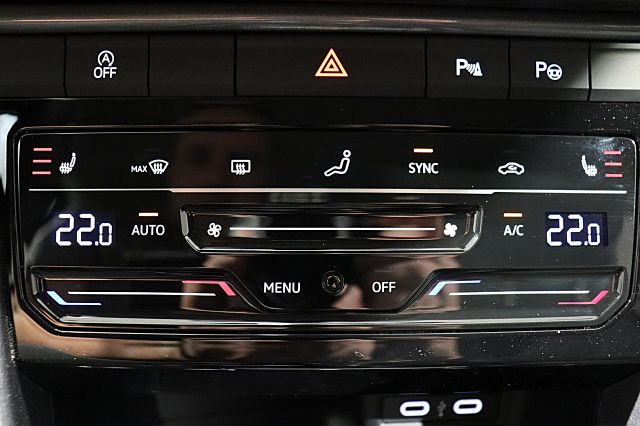 T-Roc 1.5 TSI Style 110kW EasyOpen Navi Anschlus