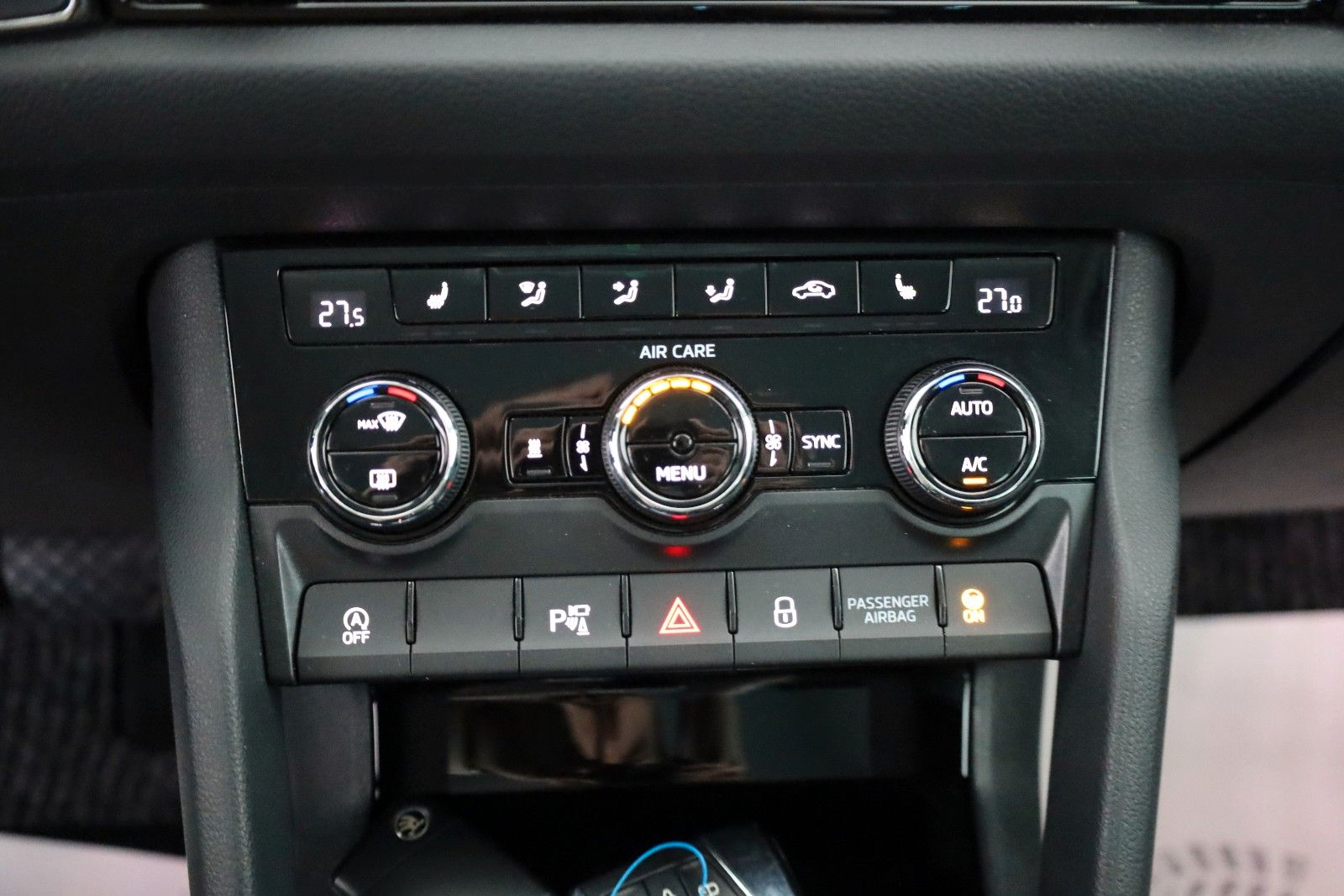 Fahrzeugabbildung SKODA Kodiaq Style 4x4,Navi,LED,SH,Kamera,Standhz,ACC