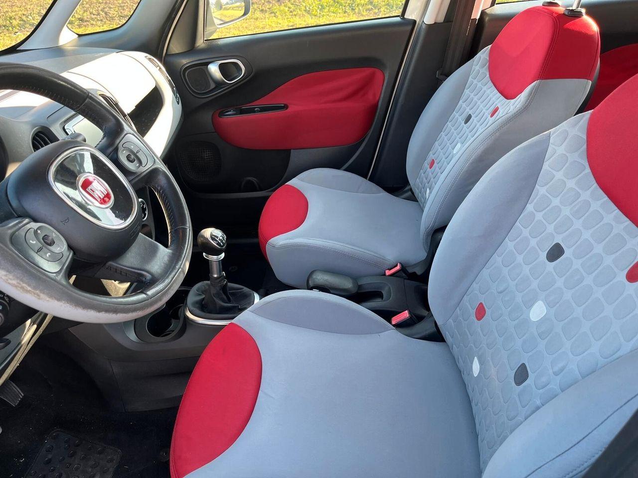 Fiat 500L 2013 — photo 13