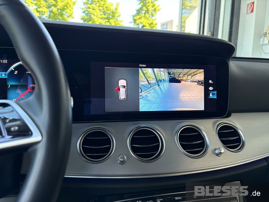 MERCEDES-BENZ E 220 – Bild 13