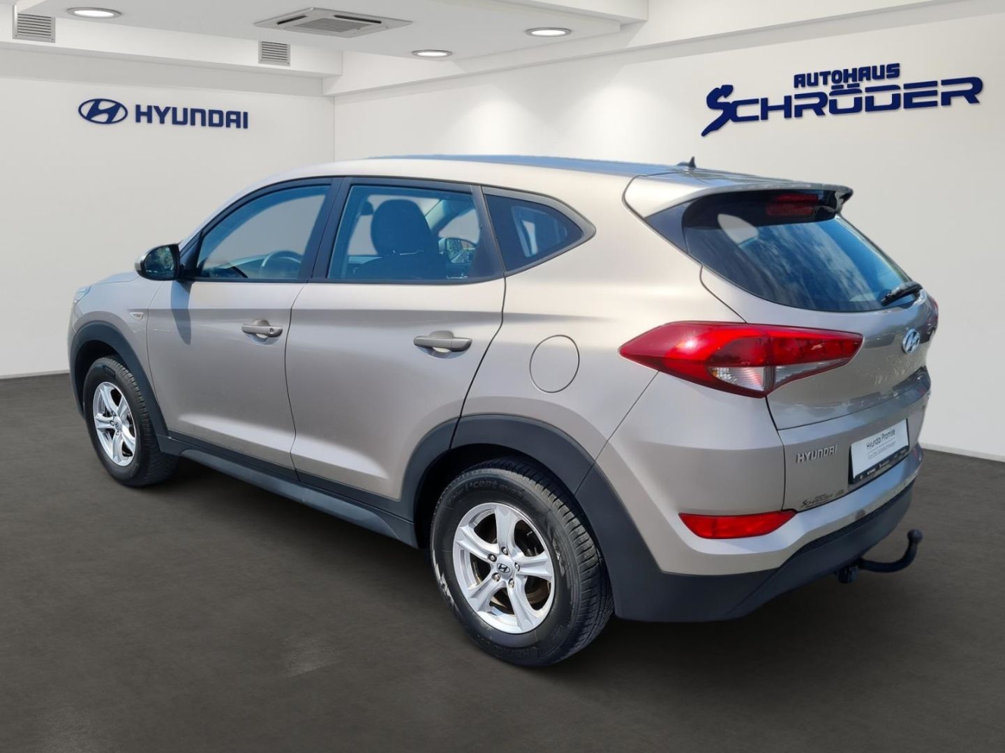 Fahrzeugabbildung Hyundai Tucson 1.6 GDi M T 2WD Classic
