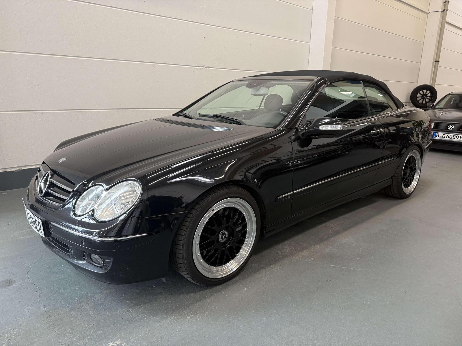 Mercedes-Benz CLK 350 Cabrio *Voll Ausstattung* TÜV Neu