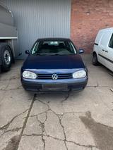 Volkswagen Golf 4 VW - 1.6 Benziner - Volkswagen Golf aus 2000: Golf4