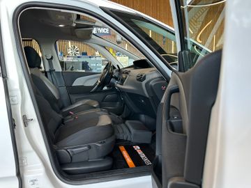 MYAUTOCENTER – Gebraucht- und Jahreswagen mit Werkstattservice in Pfaffenhofen Citroën C4 *KEYLESS*MASSAGE*TEMPO*NAVI*