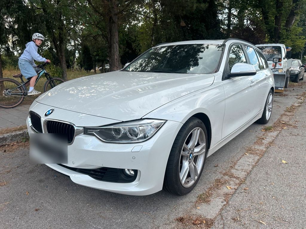 Image of BMW 325