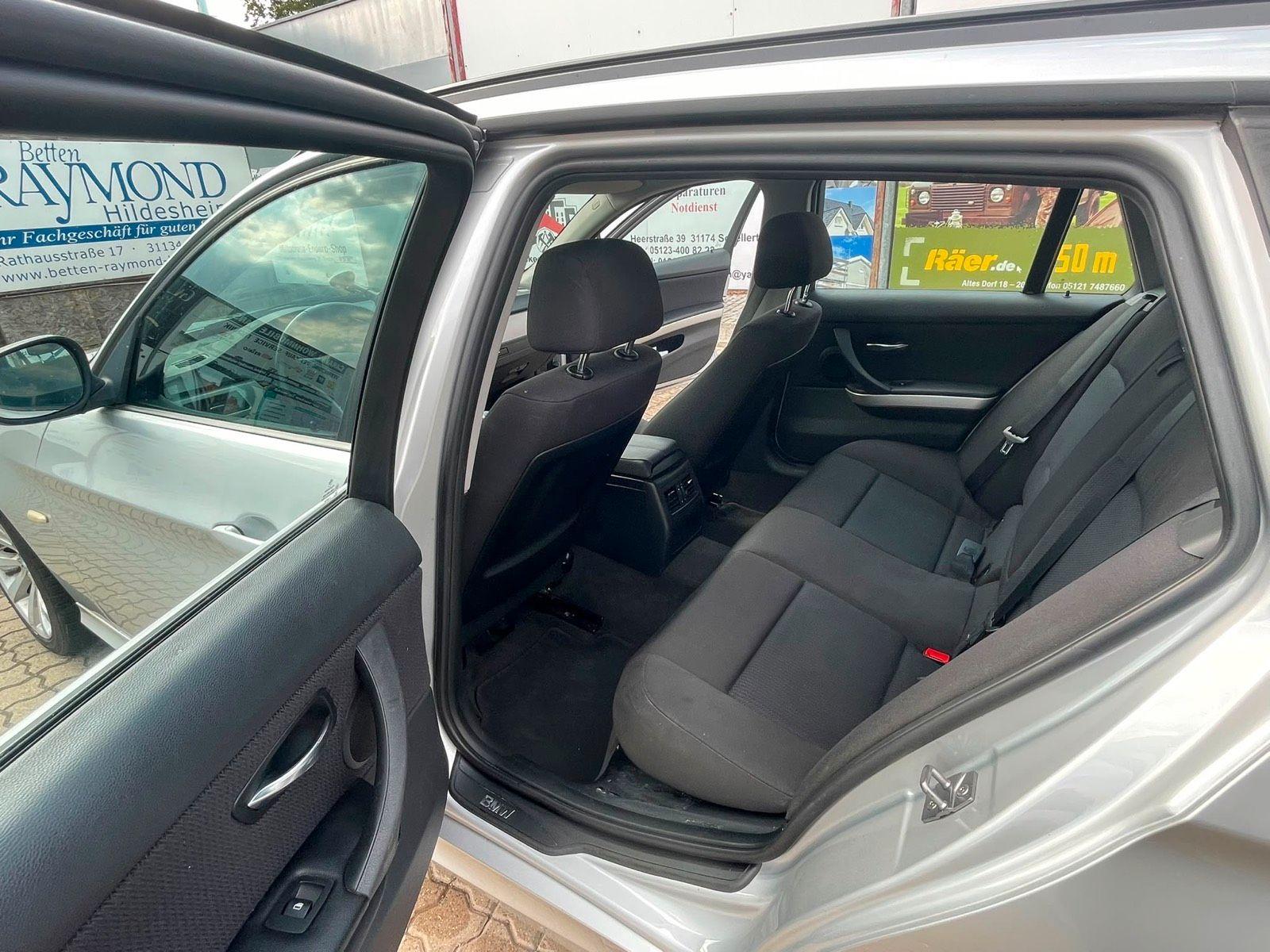 BMW 316 2012 — photo 12