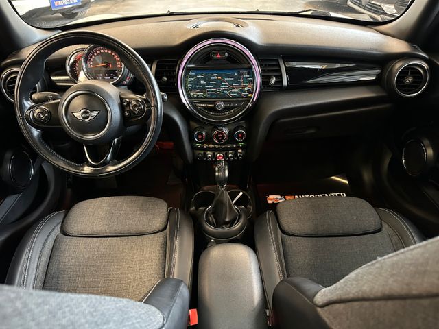 MYAUTOCENTER – Gebraucht- und Jahreswagen mit Werkstattservice in Pfaffenhofen MINI Mini 5-trg. Cooper D *Navi*Pano*