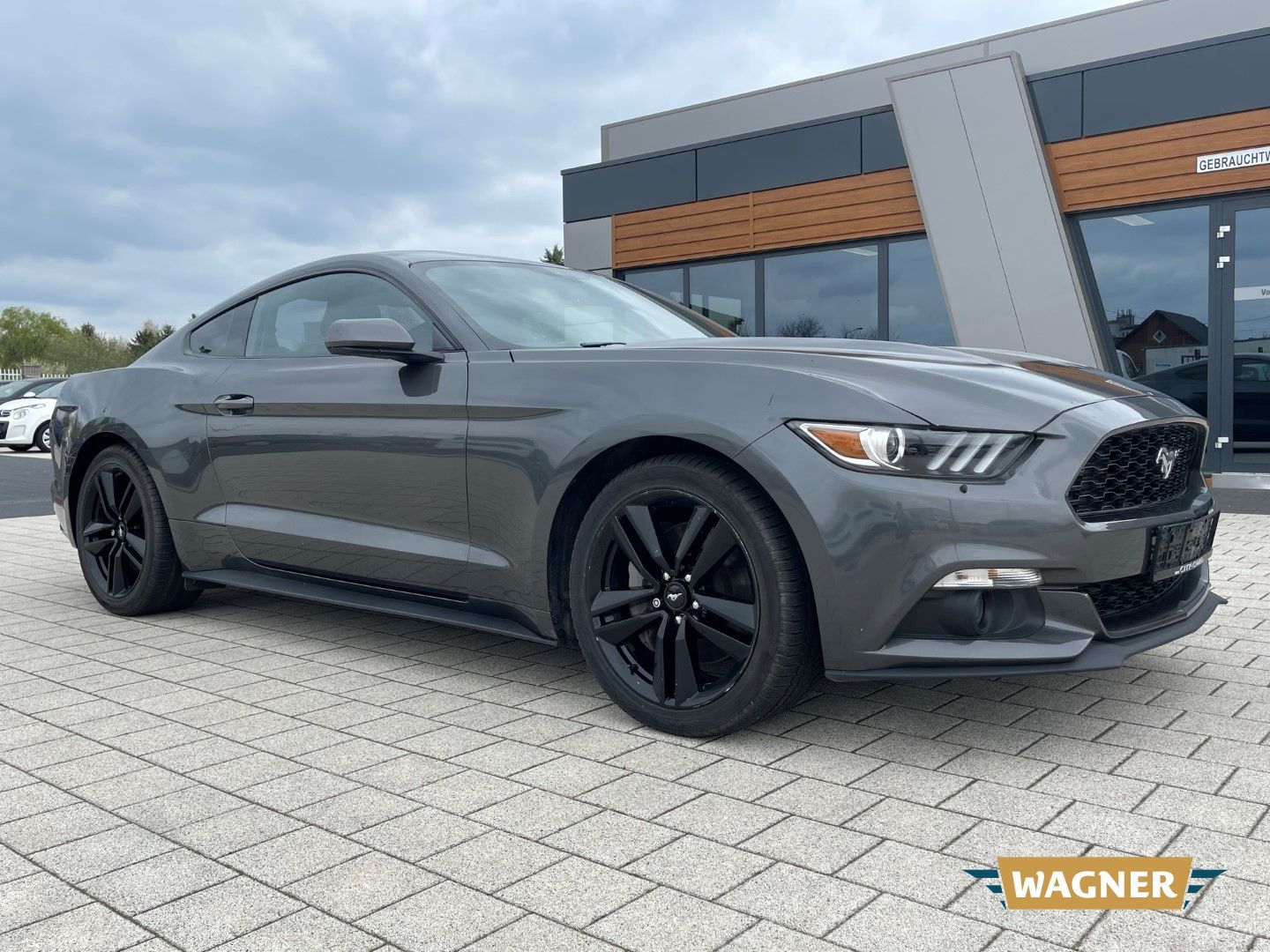 Fahrzeugabbildung Ford Mustang 2.3 EcoBoost Tempomat Automatik
