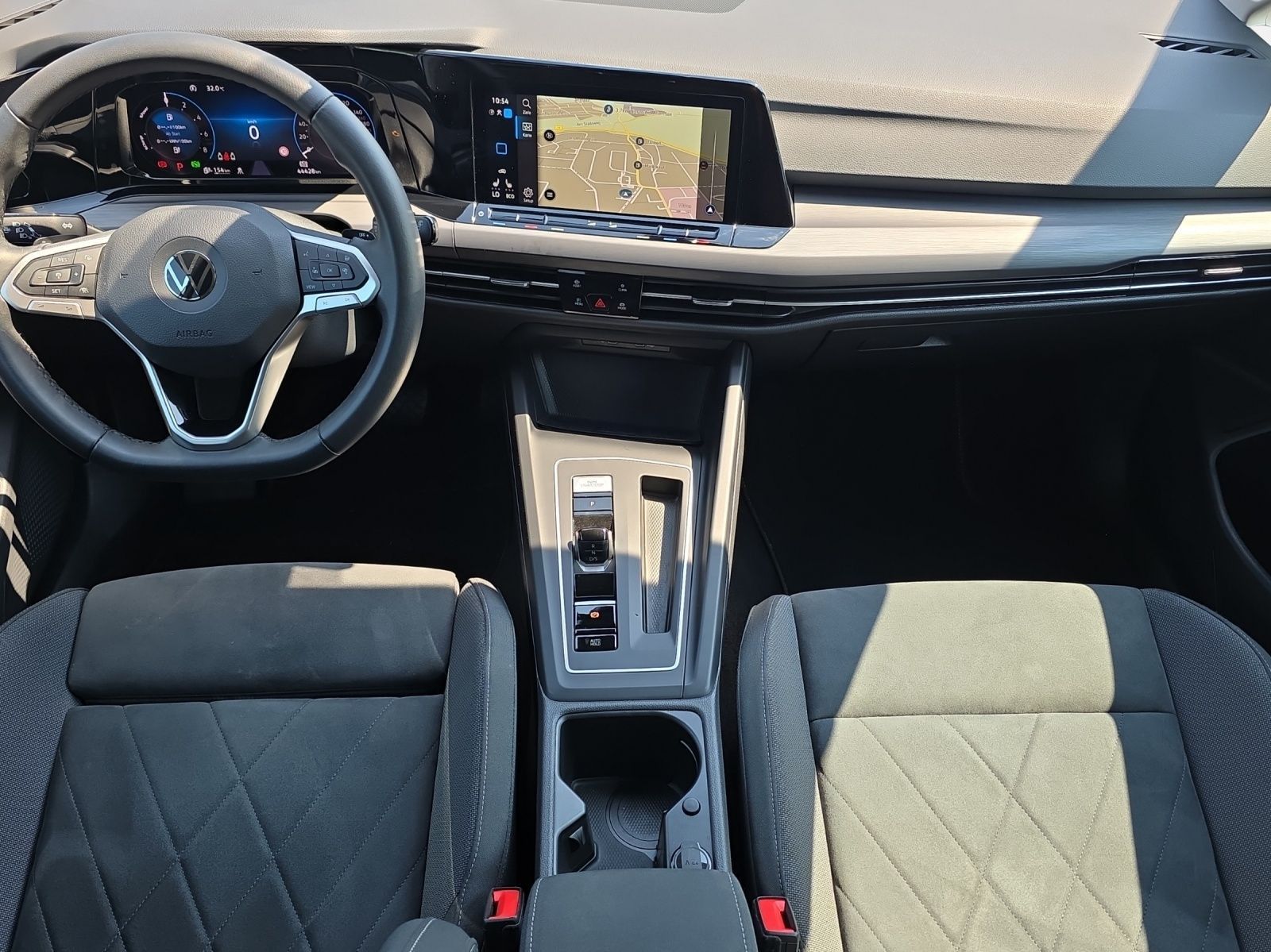Volkswagen Golf - Bild 7