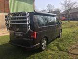 Volkswagen T5 California - aus 2010: Van