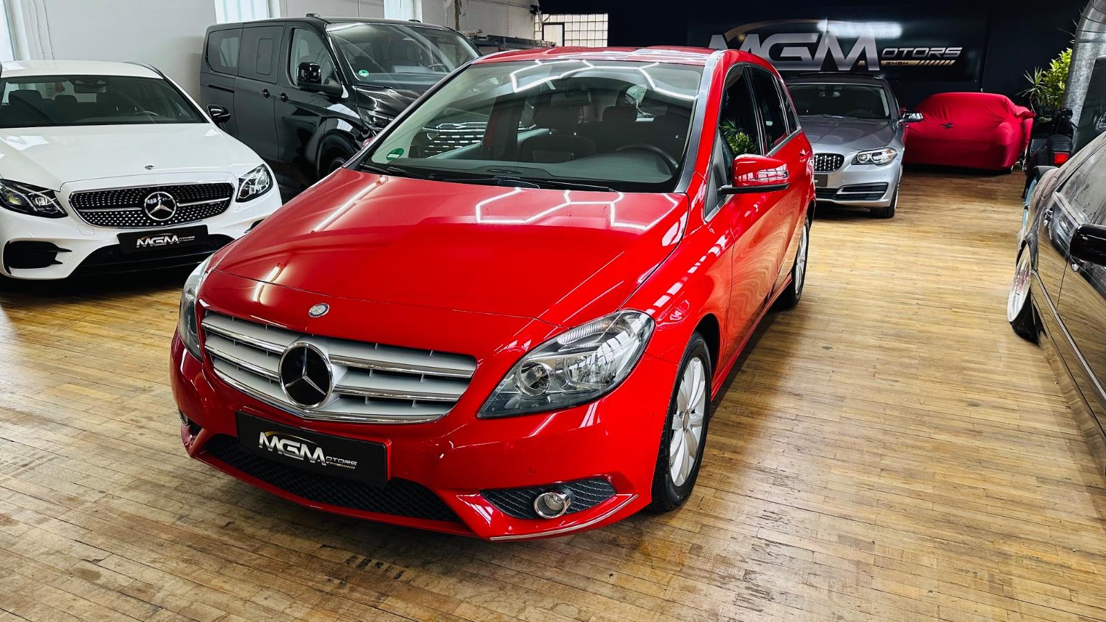 Mercedes-Benz B 200*Kamera*2Hand*Klima*Pdc