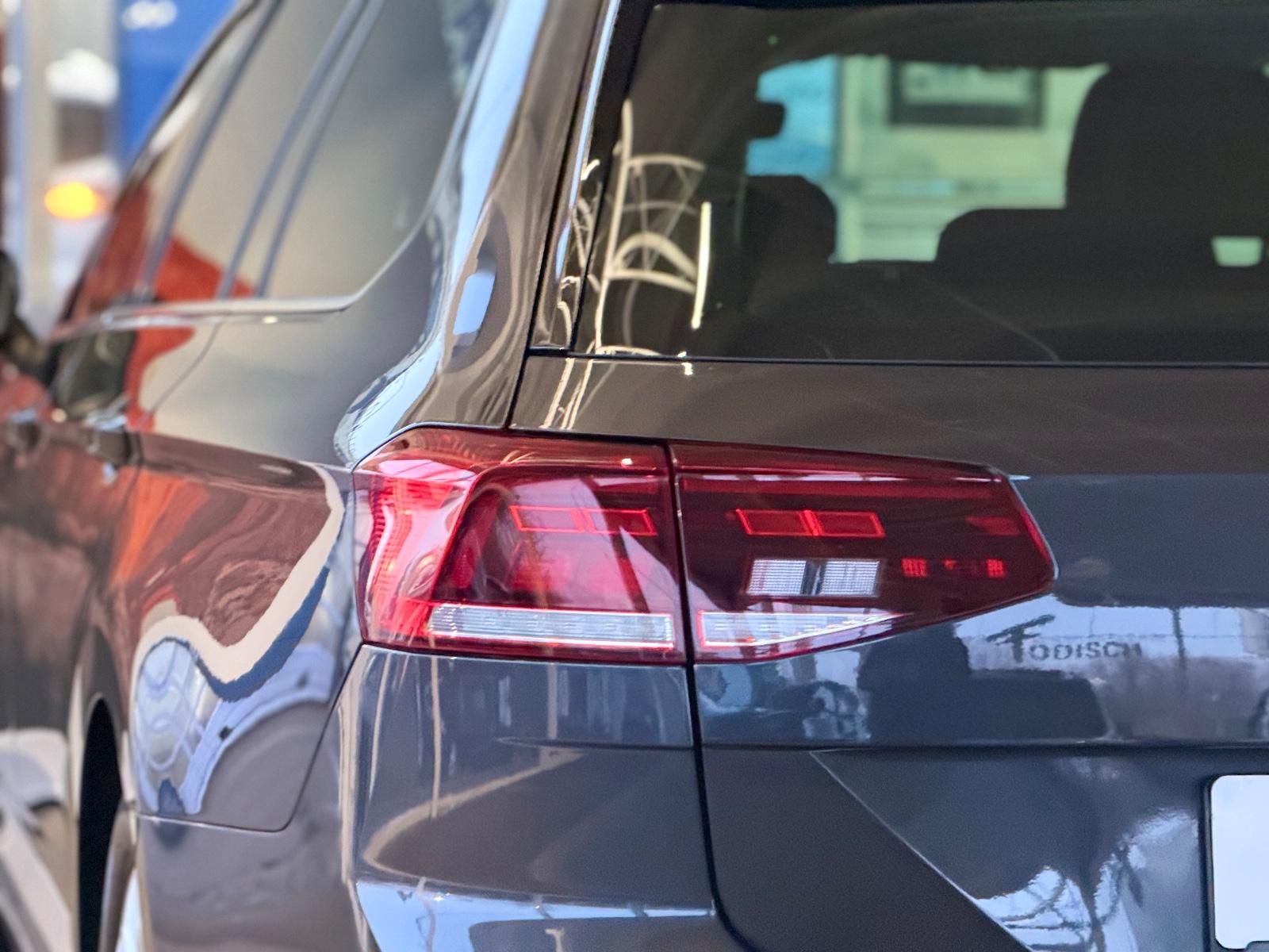 Volkswagen Passat Passat*Variant*2.0 TDI*DSG*R-Line*AHK*CAM*LED*LM, миниатюра 12