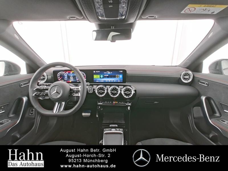 Fahrzeugabbildung Mercedes-Benz CLA 200 Shooting Brake AMG/NIGHT/MULTIB./360/TOT