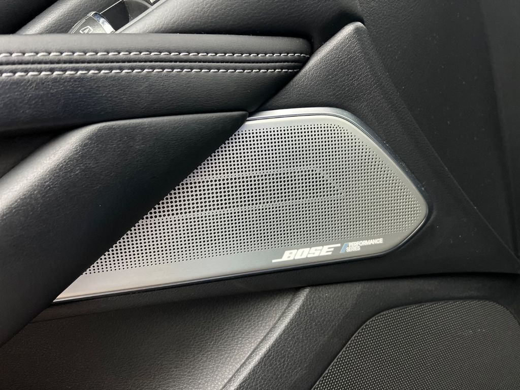 INFINITI Q60 2.0 TURBO/ 2.H/ VOLLAUSSTATTUNG/ CARBON INFINITI Q60 2.0 TURBO/ 2.H/ VOLLAUSSTATTUNG/ CARBON