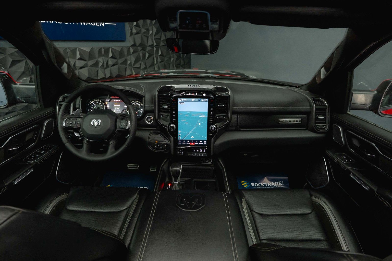 Fahrzeugabbildung Dodge RAM 5.7 V8 HEMI 4x4 NIGHT GT SPORT *Pano*22Zoll*