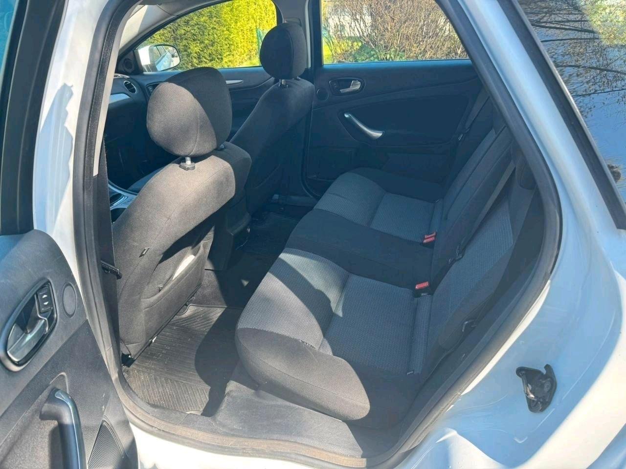 Ford Mondeo 2008 — photo 8