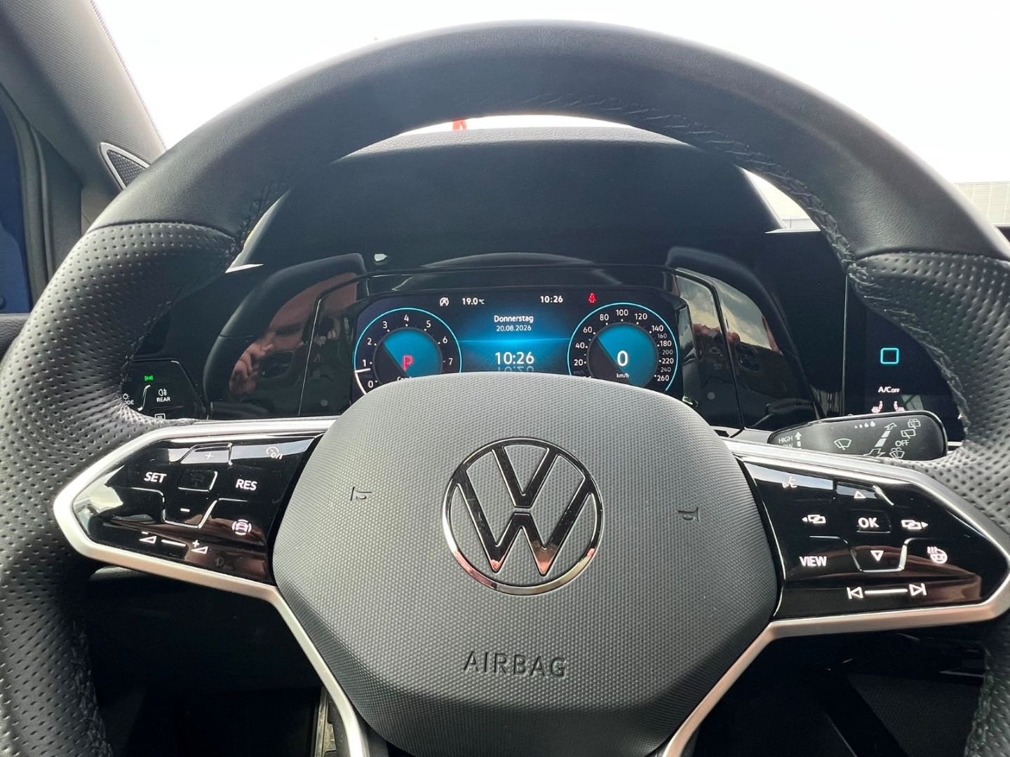 Golf 1.5eTSI R-Line AHK*ASSIST*H&K*BUSINESS*1HD!