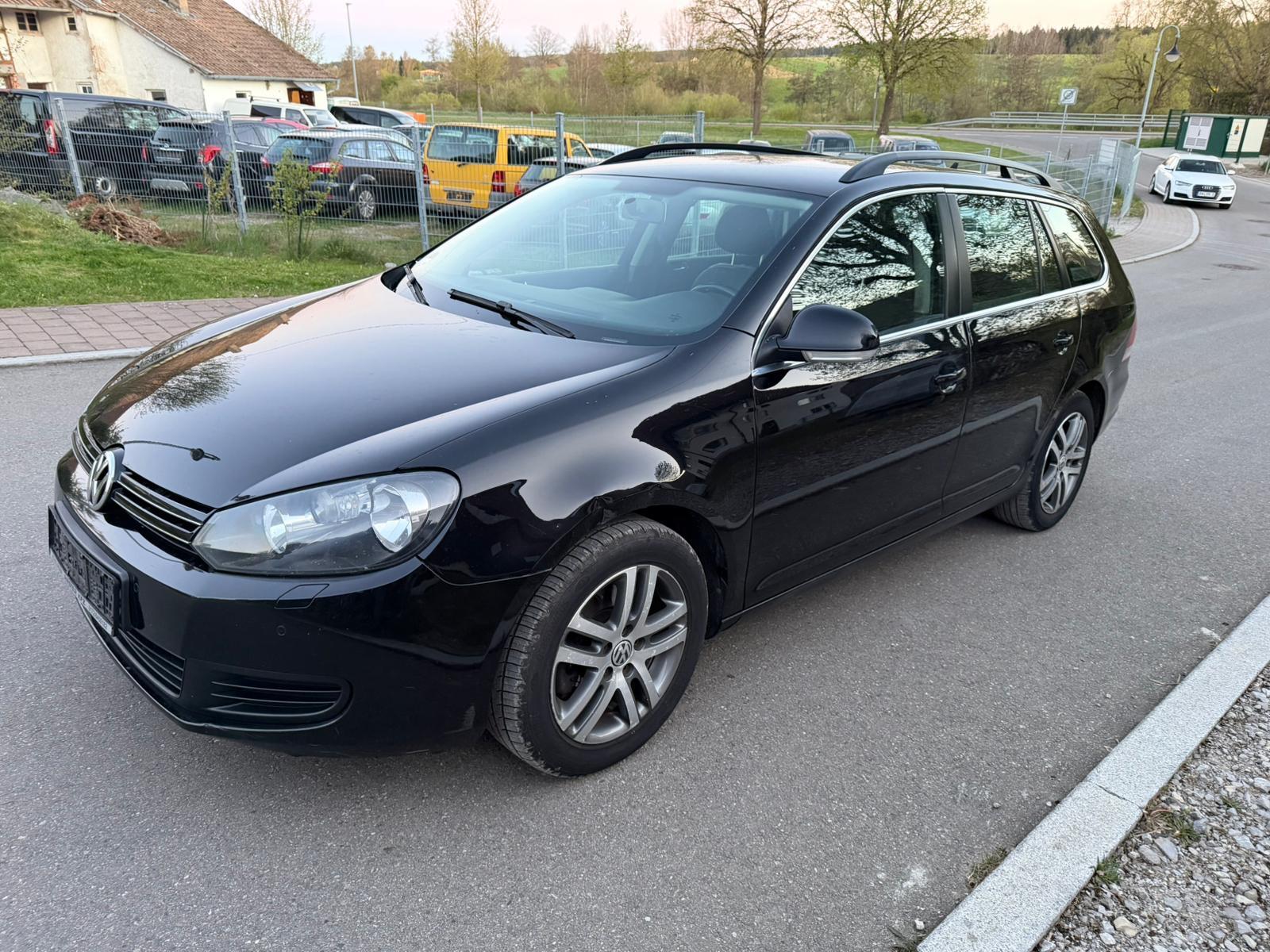 Volkswagen Golf 2.0 TDI Automatik*SHZ*Eu5*PDC*Alu