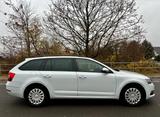 Skoda Octavia Combi 10.916 € für EXPORT / mit VAT num - : V mit