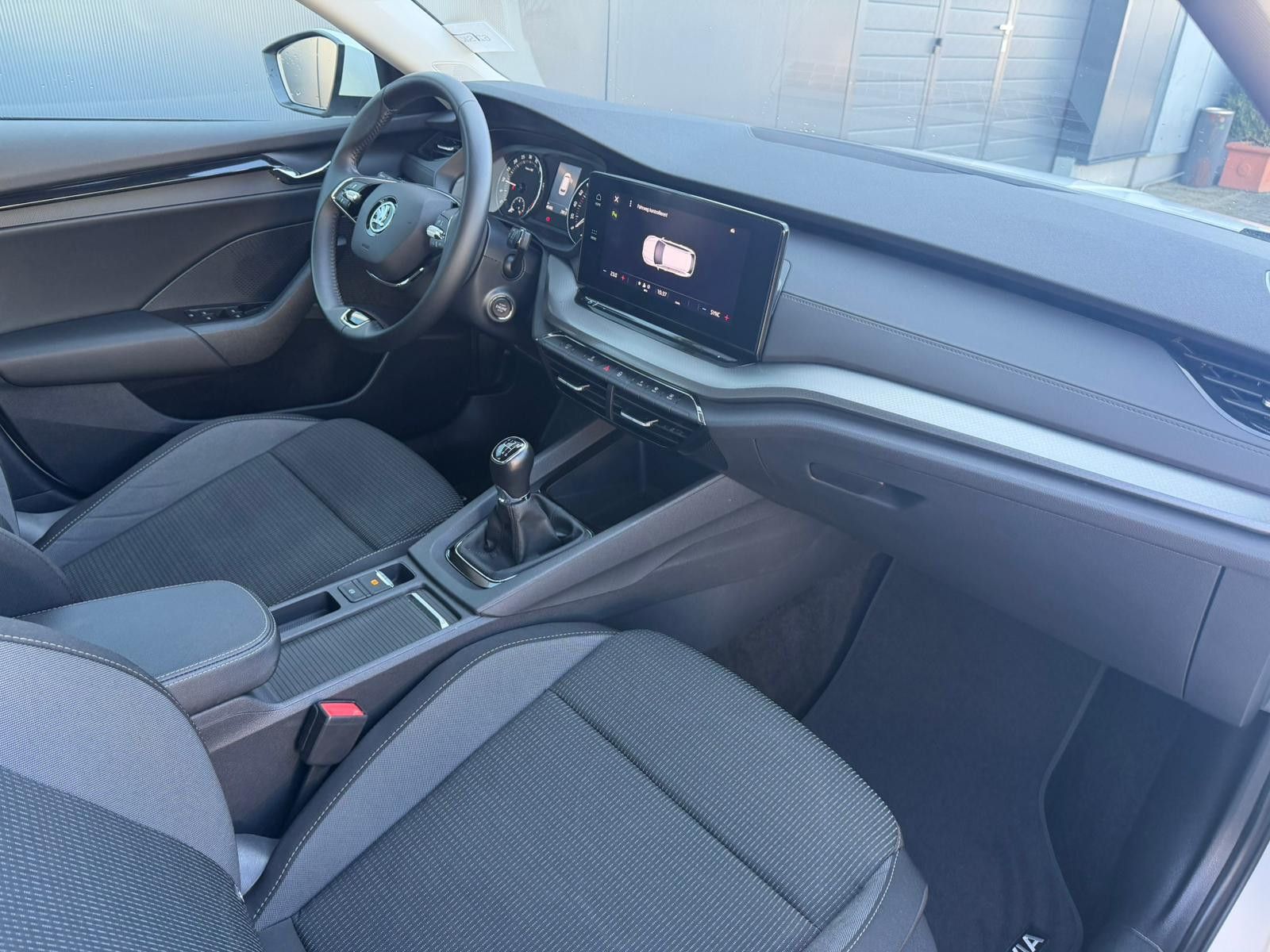 Fahrzeugabbildung SKODA Octavia Combi Ambition