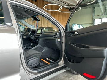 Hyundai Tucson *TEMPO*AHK*LED*NAV*SHZH*LKHZ*KLIMA*