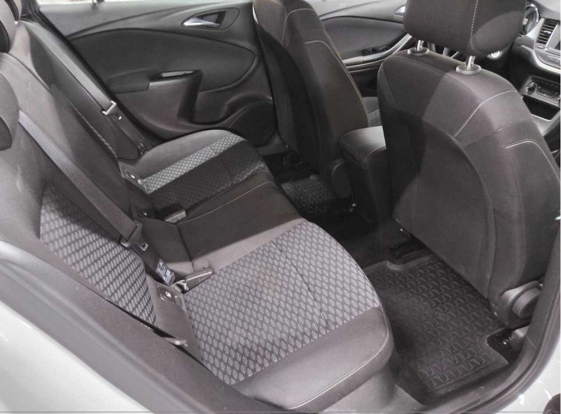 Fahrzeugabbildung Opel Astra K ST 1.2 Turbo LED/SHZ/DAB/TEMP/MFL/PDC/8F