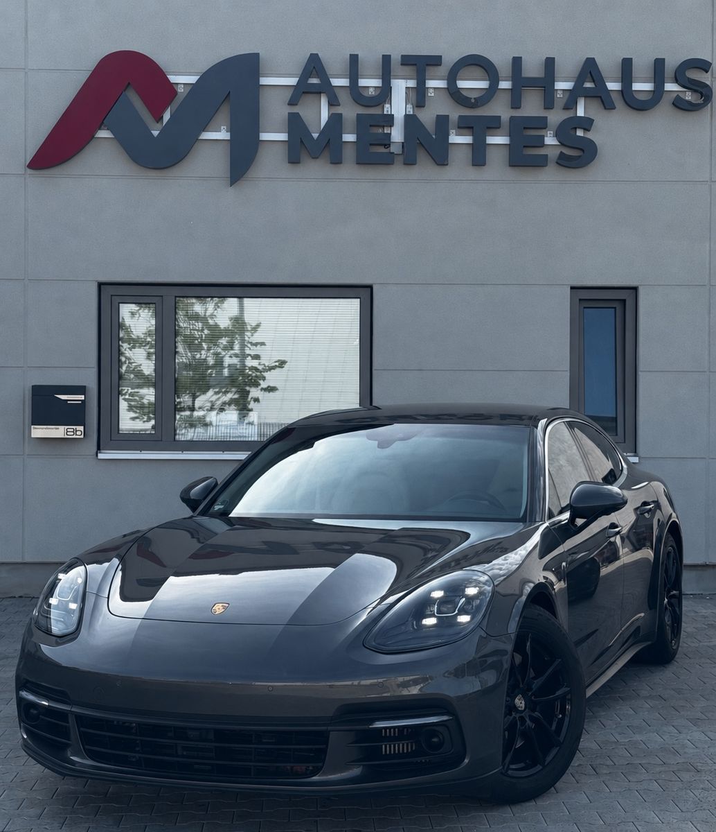 PORSCHE Panamera 4 S