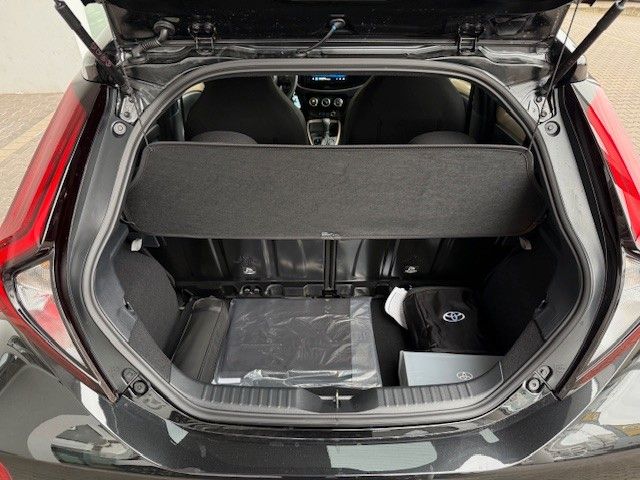 Fahrzeugabbildung Toyota Aygo X Teamplayer 1.0l 72PS Automatik/Kamera!