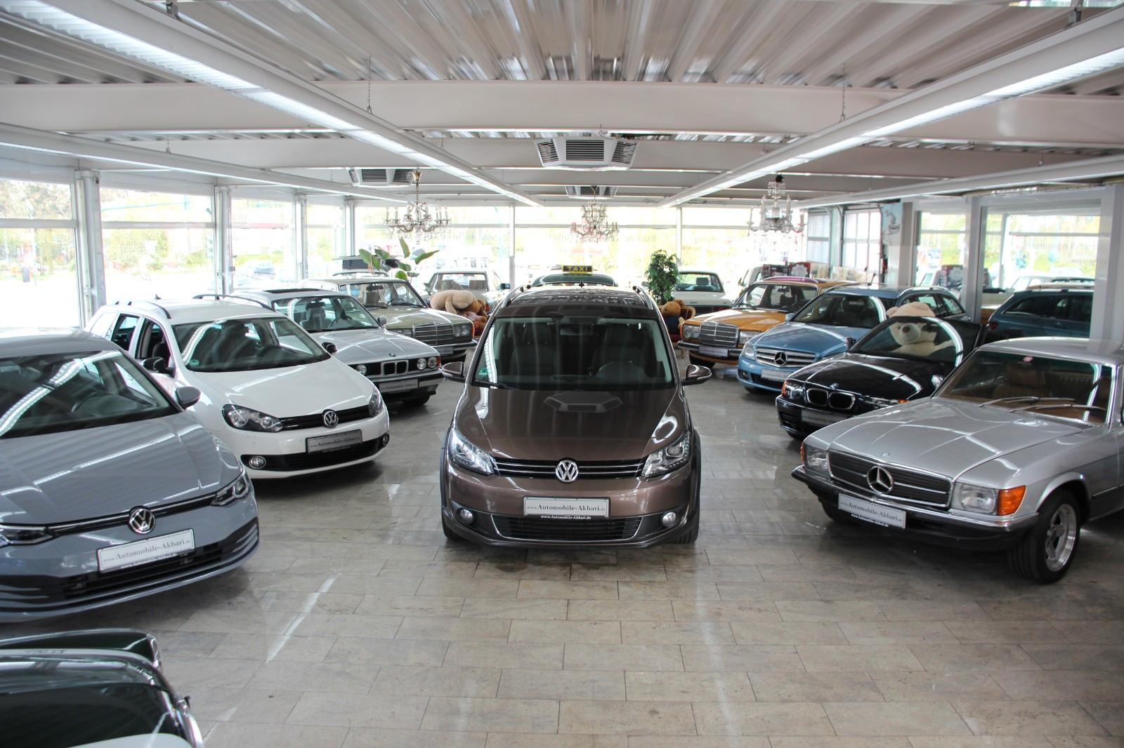 Volkswagen Touran CrossTouran *Automatik/7-Sitzer*