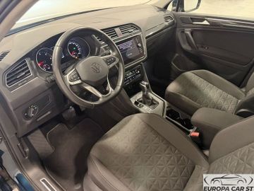 Volkswagen Tiguan - 11