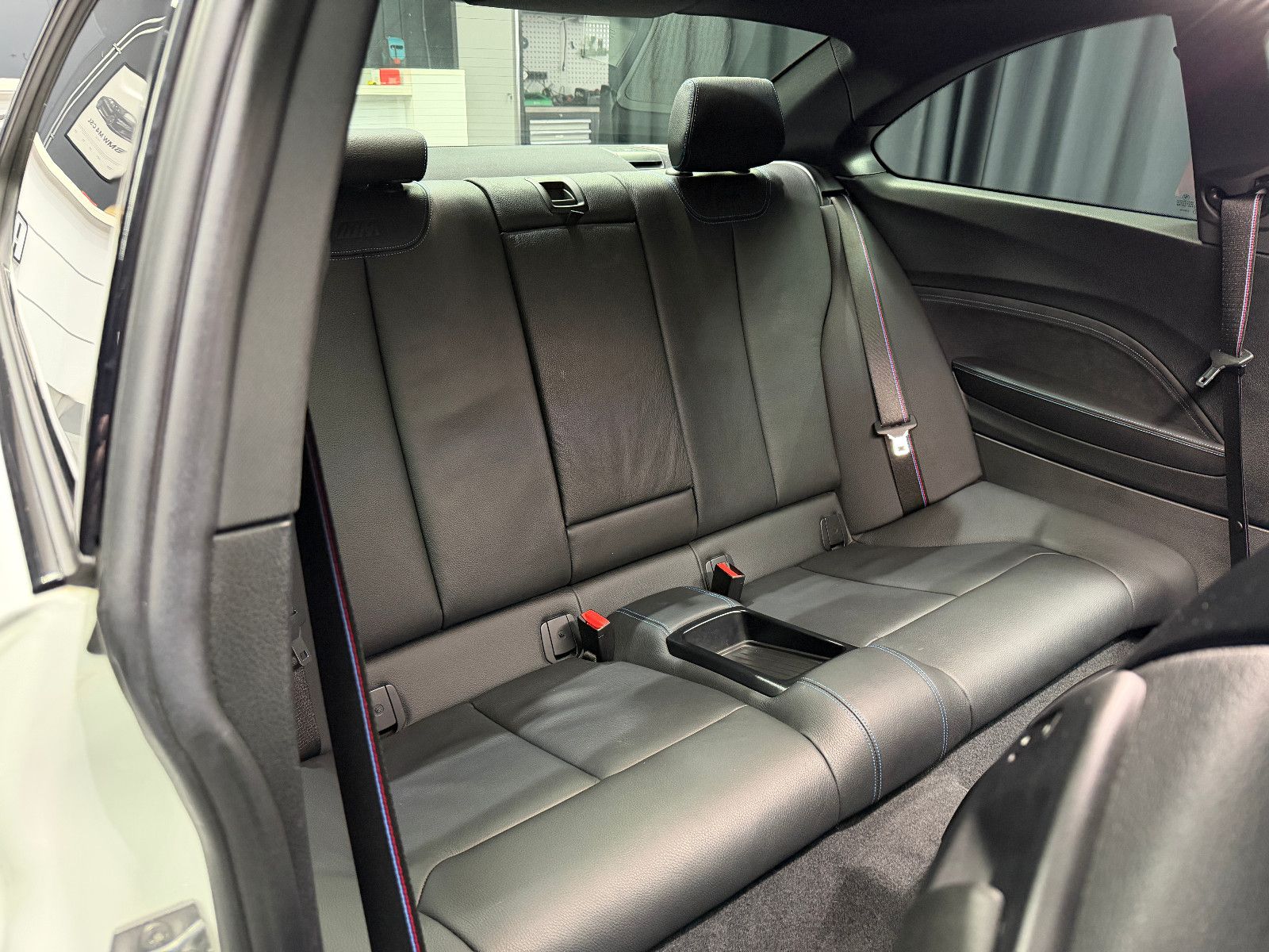 Fahrzeugabbildung BMW M2 Competition|H&K|KW|RF-Kamera|Assistent