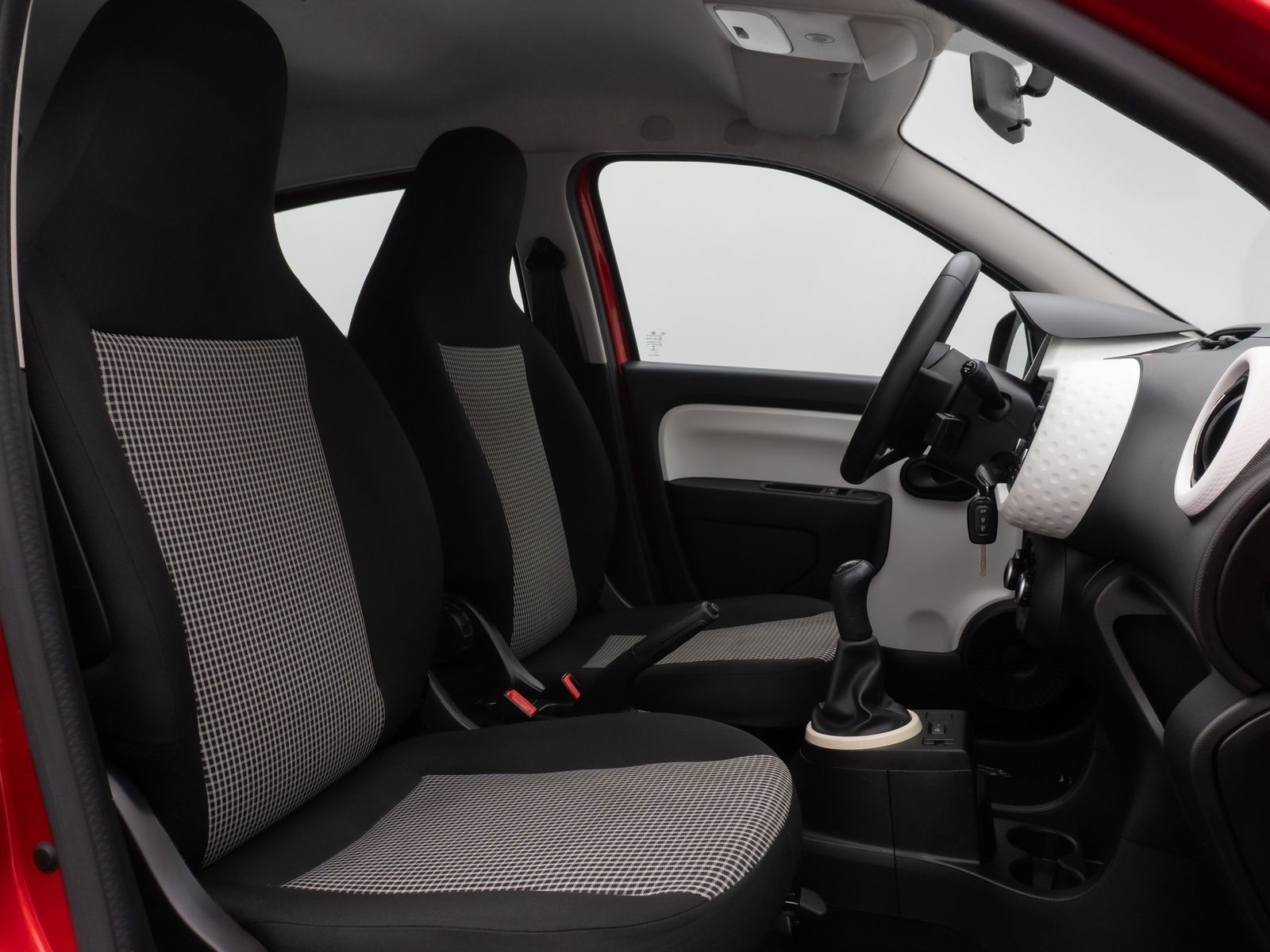 Fahrzeugabbildung Renault Twingo Life Bluetooth USB Tempomat