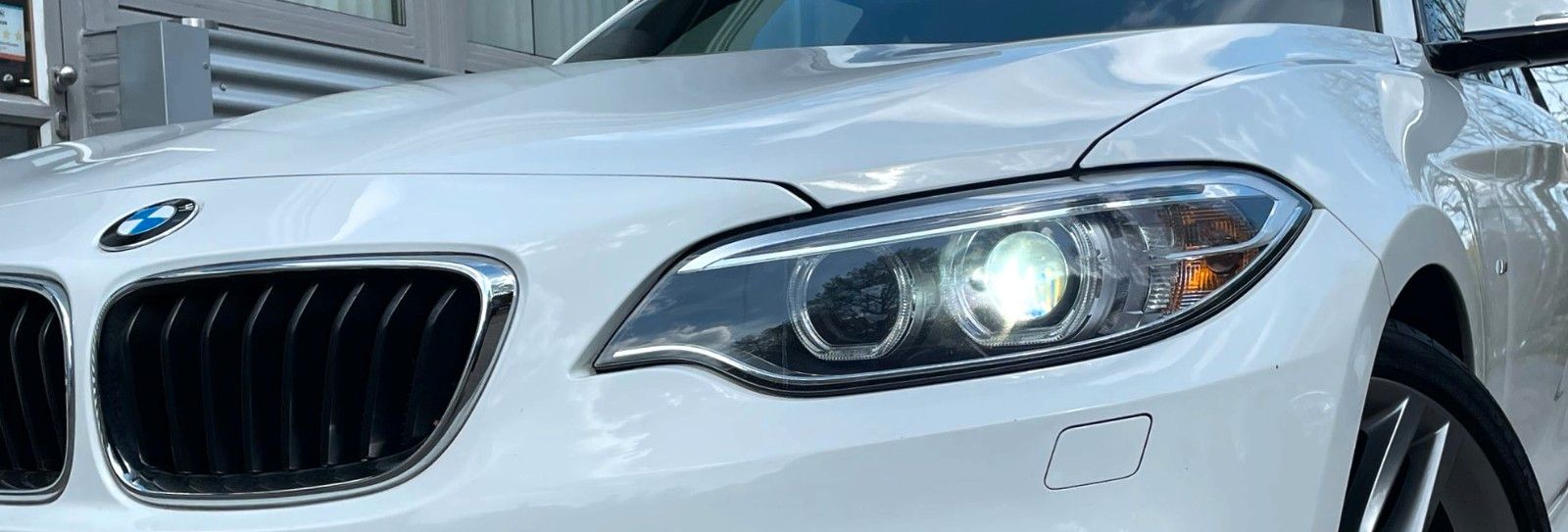 Fahrzeugabbildung BMW 220d Coupe SAG M SPORT PAKET NAVI GSD H&K SOUND