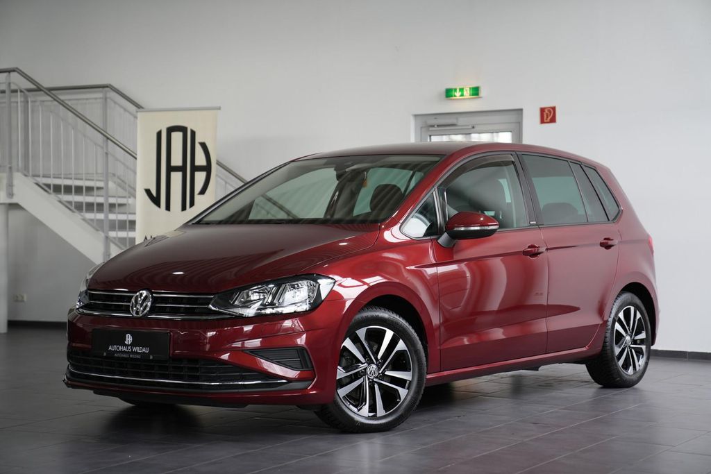 Image of Volkswagen Golf Sportsvan