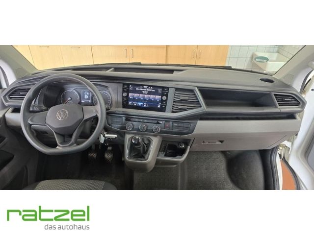 Fahrzeugabbildung Volkswagen Transporter Kombi KR 2.0 TDI 9-Sitzer Navi App C