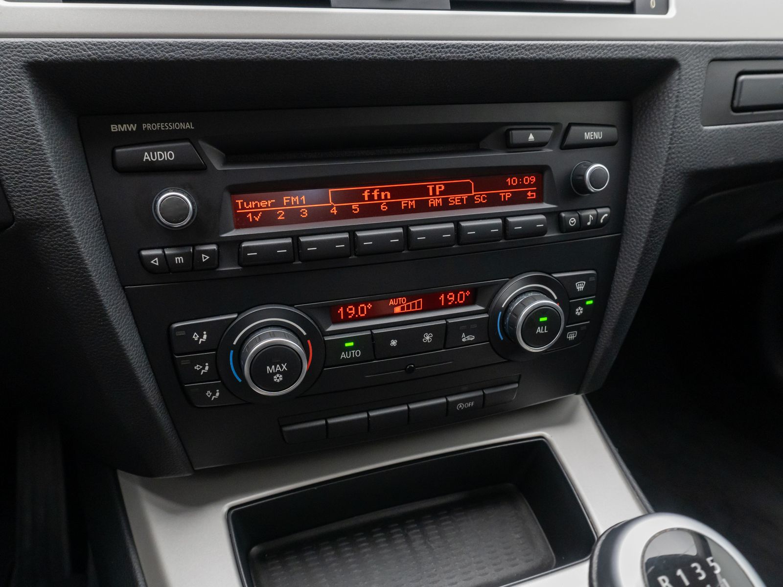 Fahrzeugabbildung BMW 316d Touring PDC KlimaAut Tempomat Multilenkrad