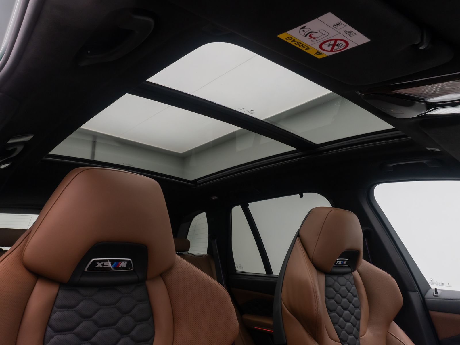 Fahrzeugabbildung BMW X5 M Competition Panorama Belüftung Individual