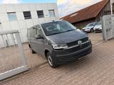 Volkswagen T6 .1 lang 8 SITZE*TEMPO*NAVI*APP*SHZ*PDC*AHK - Volkswagen T6 aus 2024